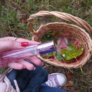 Houbařská sezóna je tady! 🍄 Ať už vyrážíte na hřiby nebo jen na procházku lesem, Neness Shining Jewel vás zahalí do vůně,...